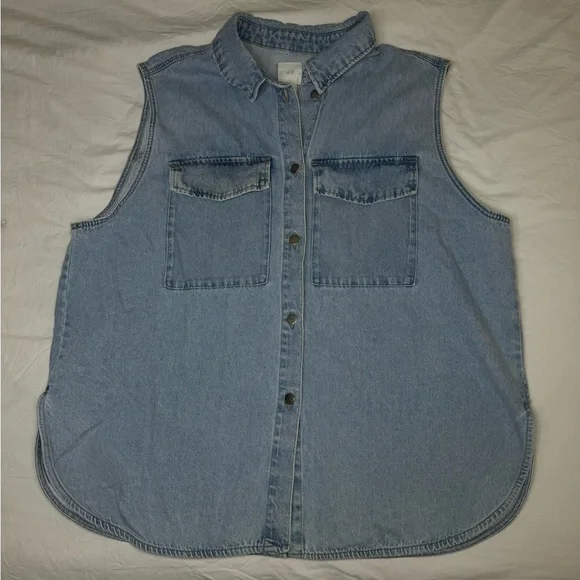 NWOT - H&M Denim Oversized Vest Button Up | Jean Vest | Sleeveless | Size XXL - Picture 1 of 7